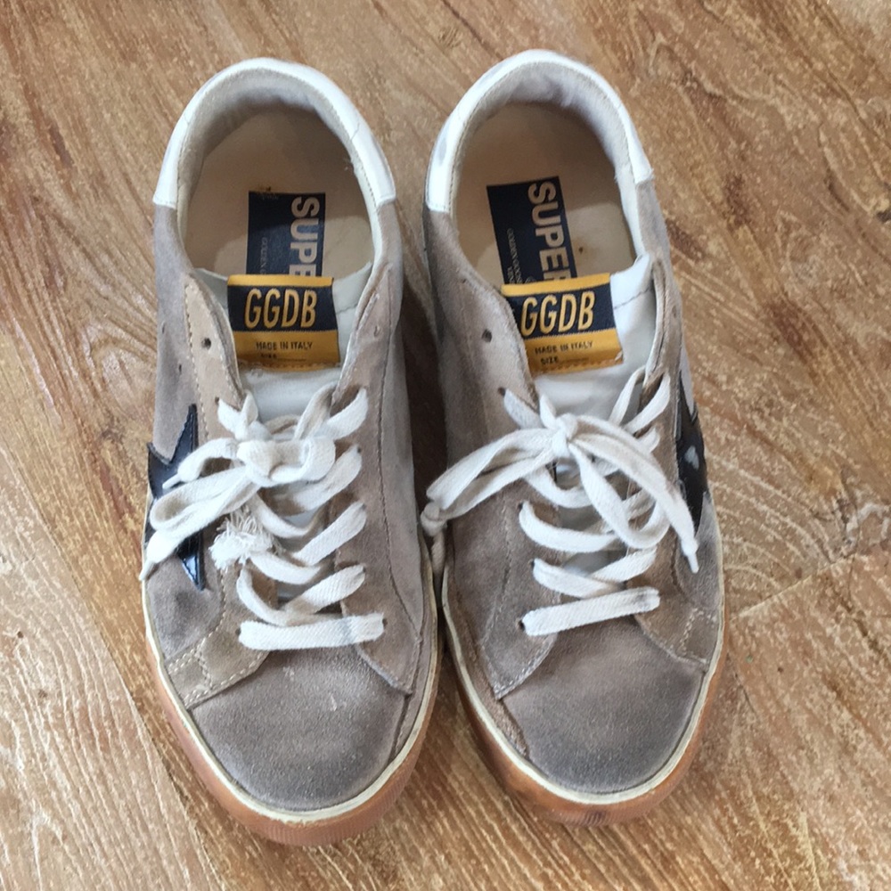 Golden Goose Sneakers. Size 38. Suede.